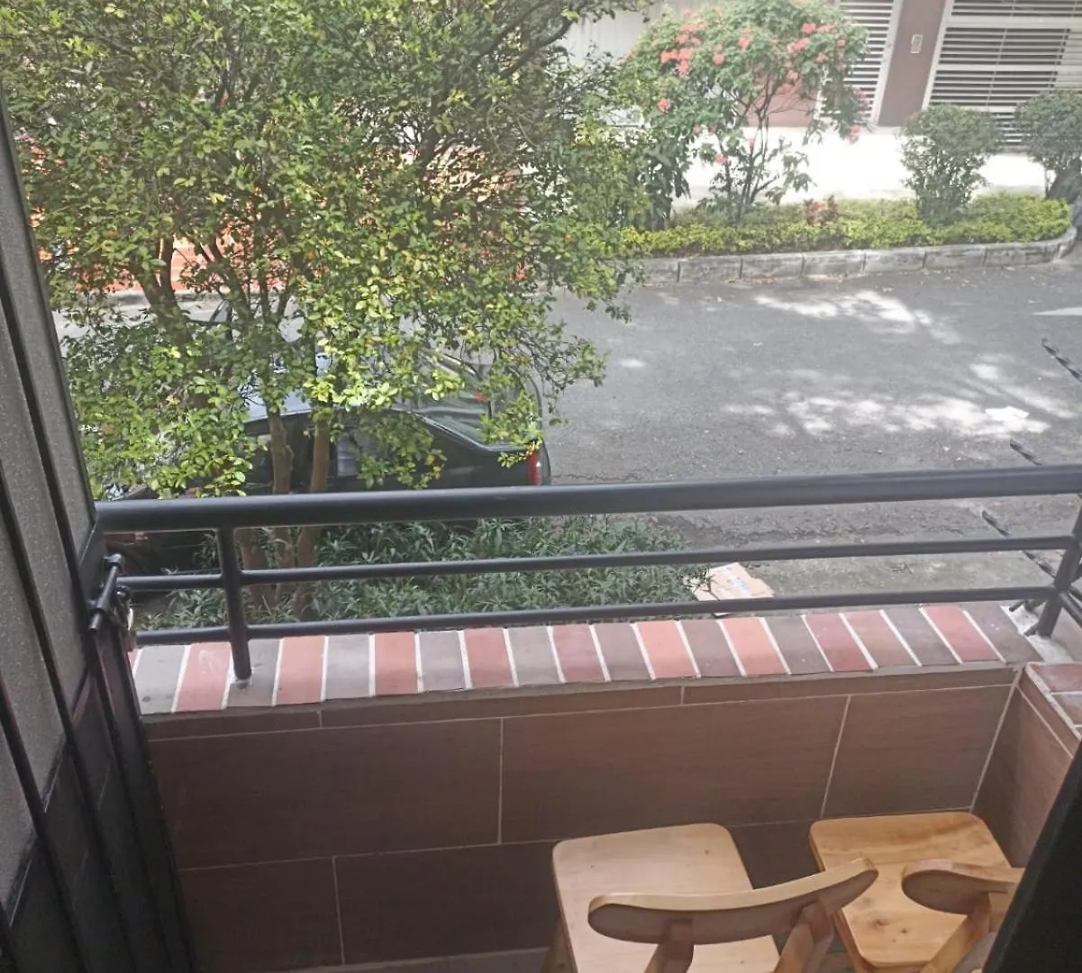 23 Comodo Apartamento Con Balcon En Laureles Estadio 2 Hab 2 Banos Medellin Colombia